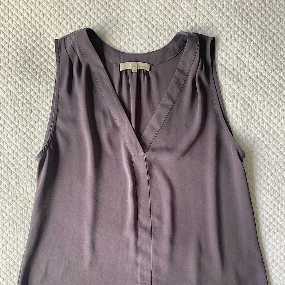 Plenty tank/blouse — size medium (lavender/grey colour)